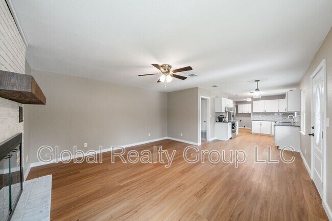 Building Photo - 385 W Faust St