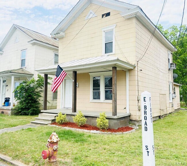 Primary Photo - 501 E Broad St