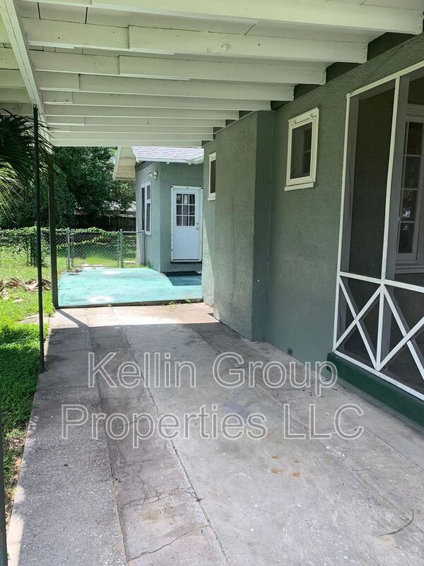 Building Photo - 1220 Ruby St