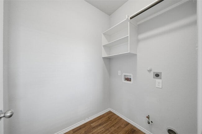 Building Photo - 3238 Aster Mdw Wy