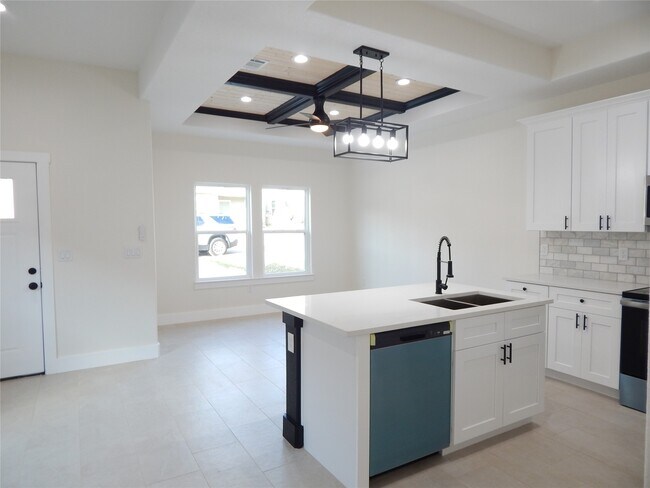 Building Photo - 16963 W Juneau St