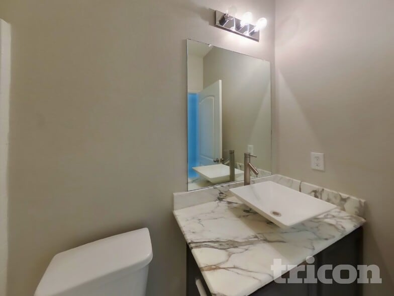 Building Photo - 1342 Barrel Dr