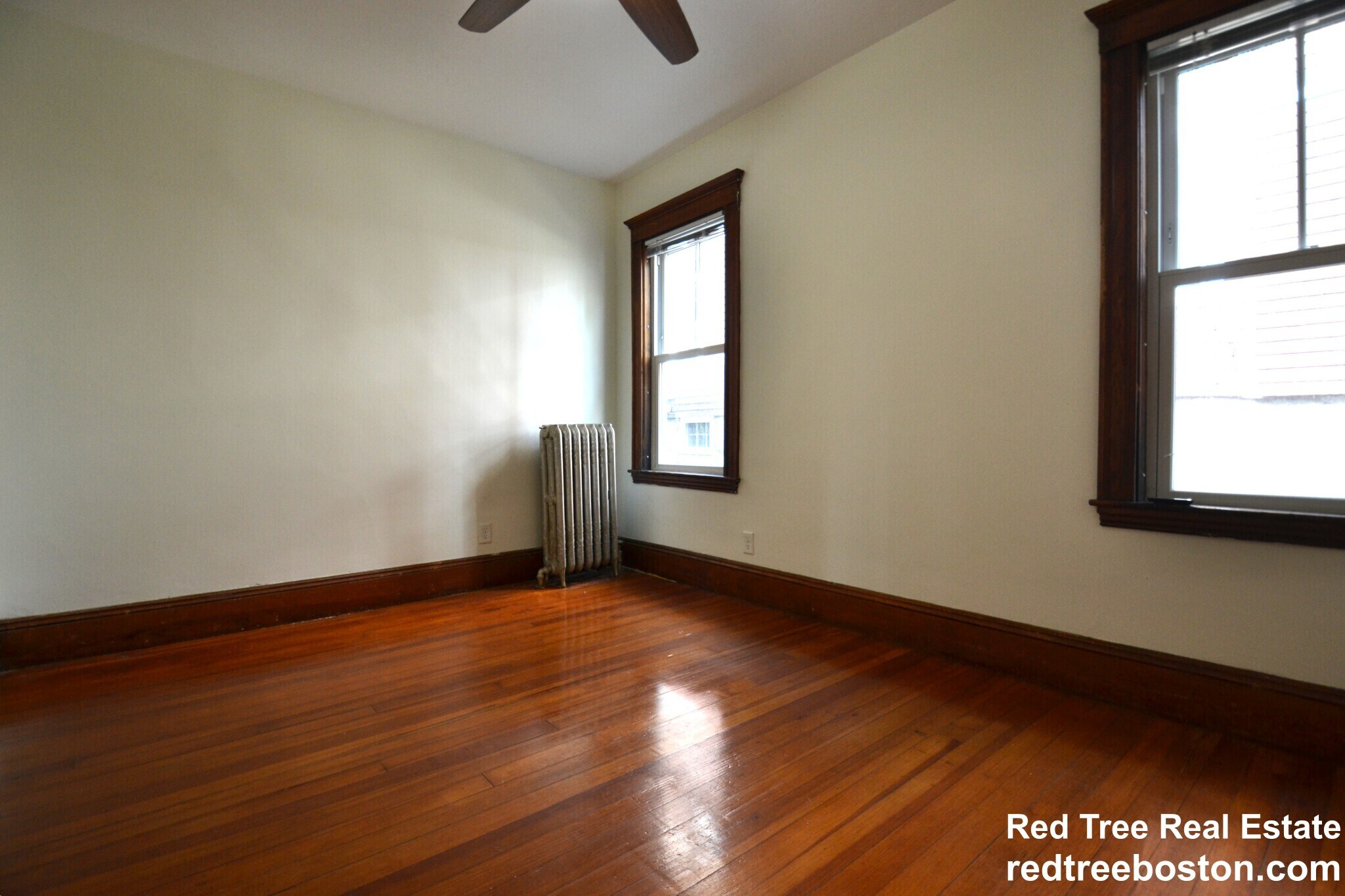 Building Photo - 82 Montebello Rd