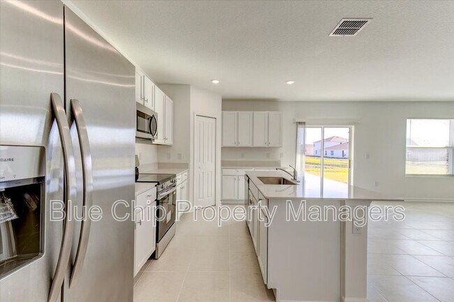 Building Photo - 1212 Belle Isle Ln