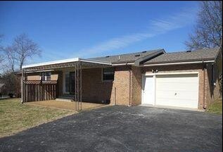 Building Photo - "Charming Old Hickory Rental: Spacious 150...