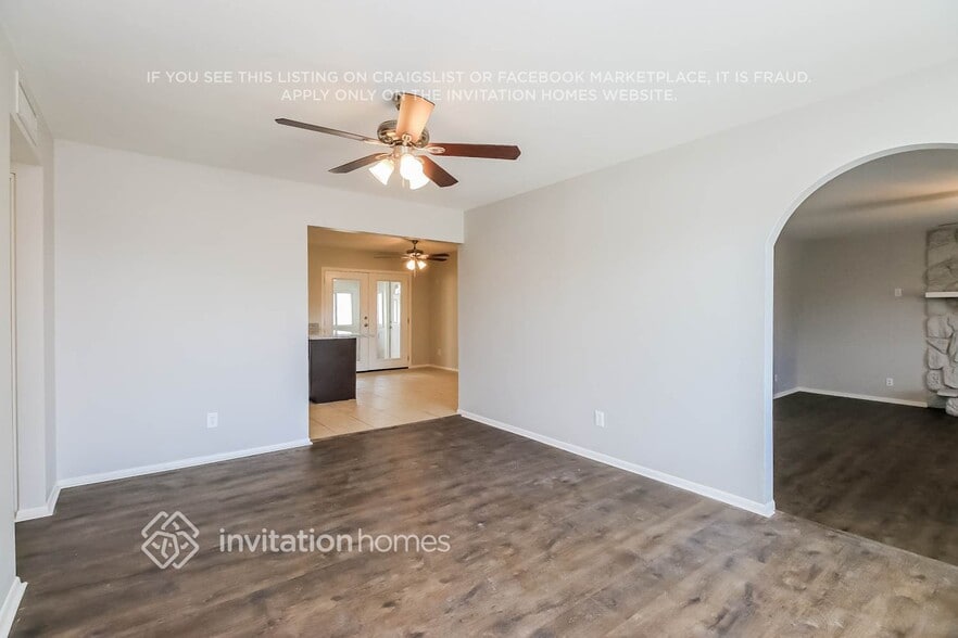 Building Photo - 2710 W Minton Dr