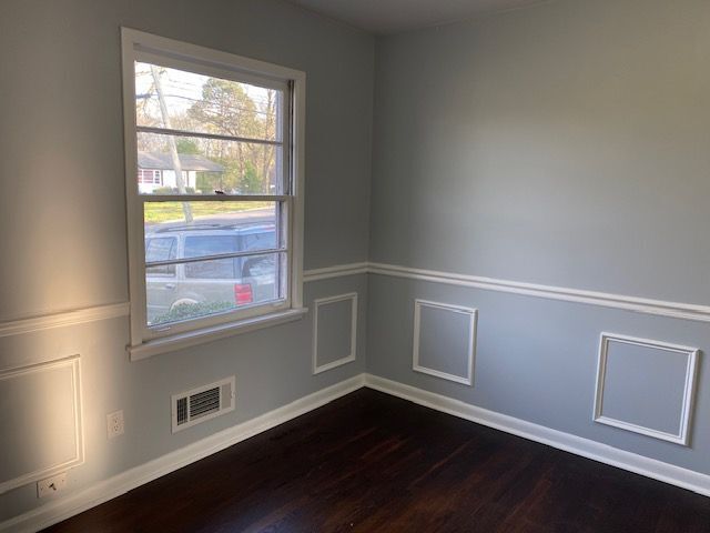 Building Photo - 2632 5th St NE