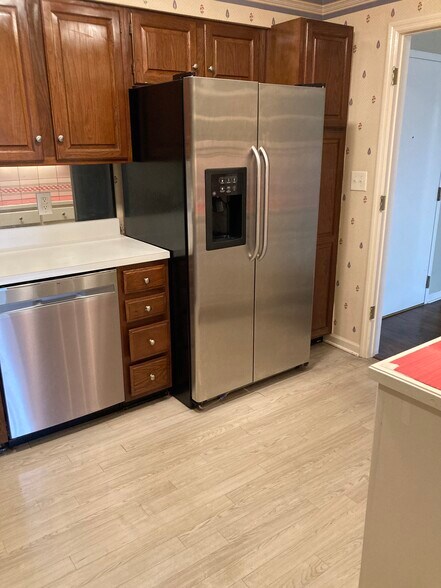 Kitchen - 2350 Montevallo Rd