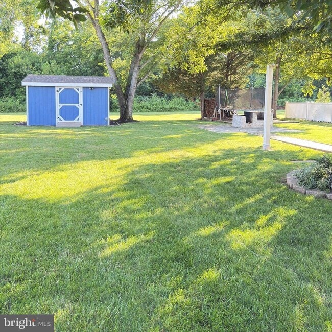 Building Photo - 10954 Blake Ln