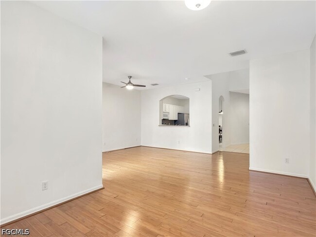 Building Photo - 9729 Heatherstone River Ct