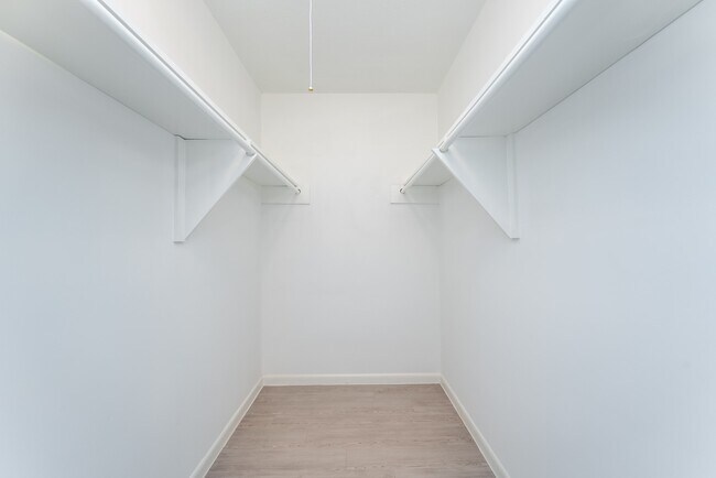 Building Photo - 12331 Atwell Dr