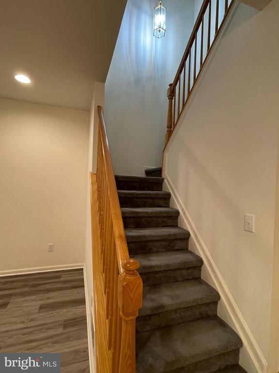 Building Photo - 107 Warwick Rd