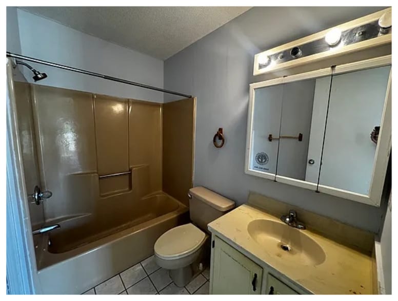 Building Photo - 1461 Turkey Ridge Rd