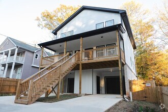 Building Photo - 1332 Brewster St SW