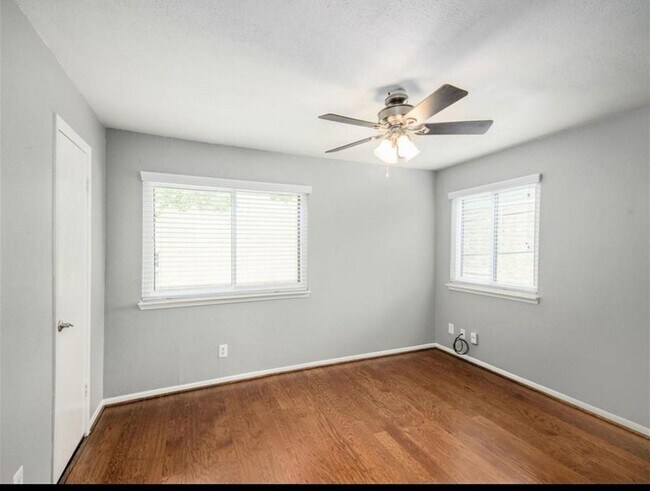 Building Photo - 1114 Augusta Dr