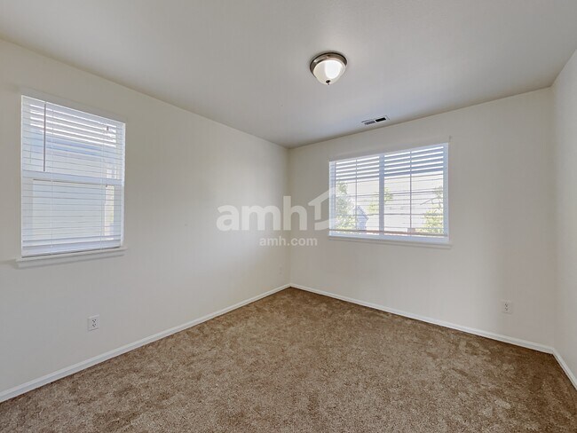 Building Photo - 1182 S Fultondale Cir