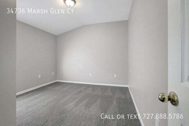 Building Photo - 34736 Marsh Glen Ct