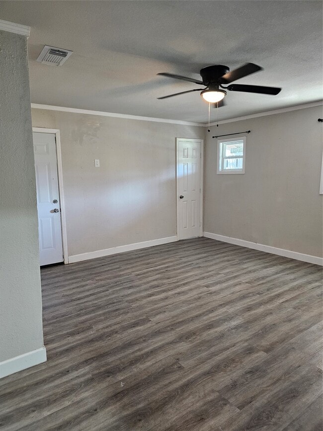 Building Photo - 120 Antionette Ln