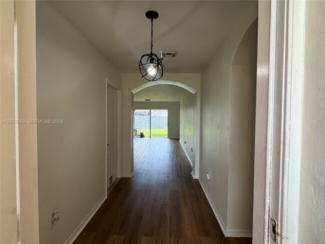 Building Photo - 13265 SW 284th St