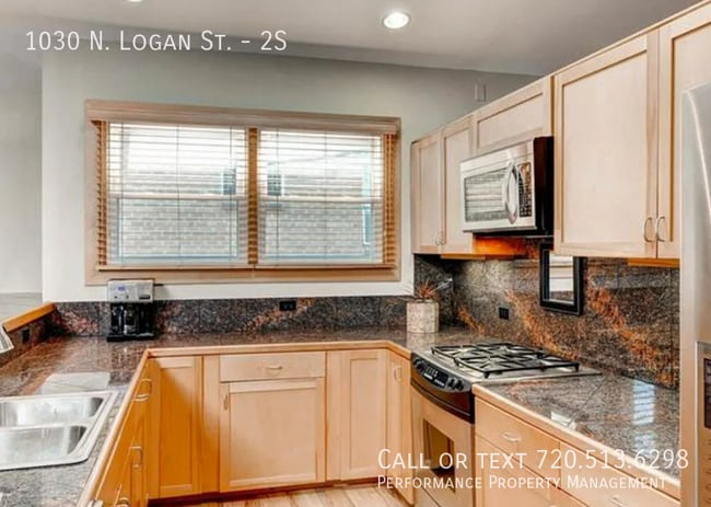 Building Photo - 1030 Logan St