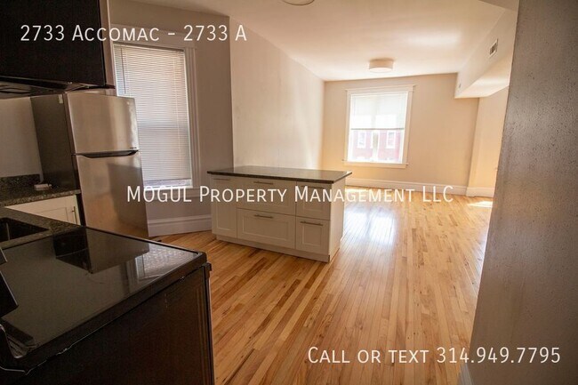 Building Photo - 2733 Accomac-2733 A