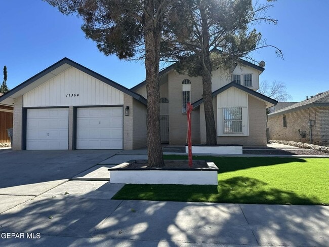 Primary Photo - 11364 Crater Lake Ave