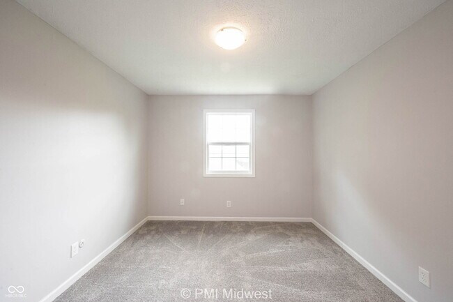 Building Photo - 326 Progress Rd