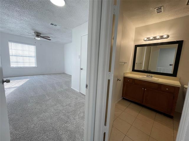 Building Photo - 1404 Shufford St