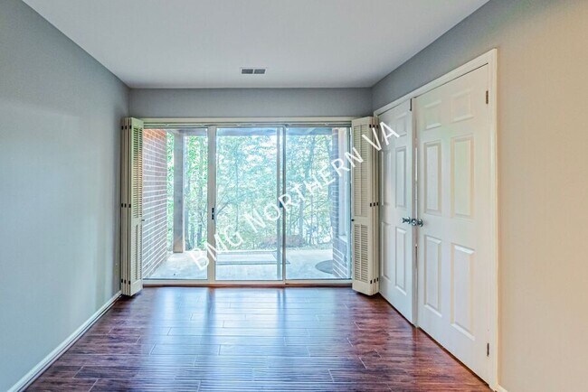 Building Photo - 11114 Beaver Trail Ct
