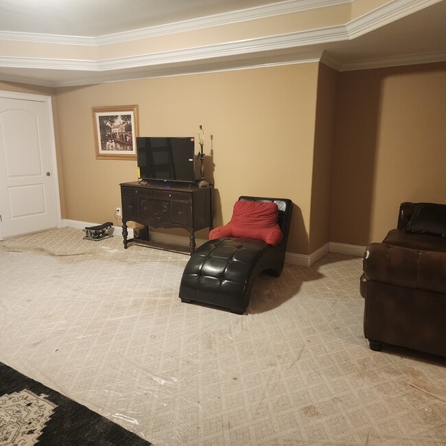 Building Photo - 337 Langshire Dr