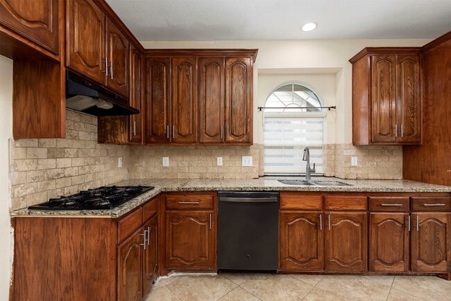 Building Photo - 5719 Indigo Trails Dr