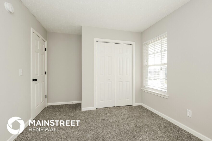 Building Photo - 801 Clouddale Ct