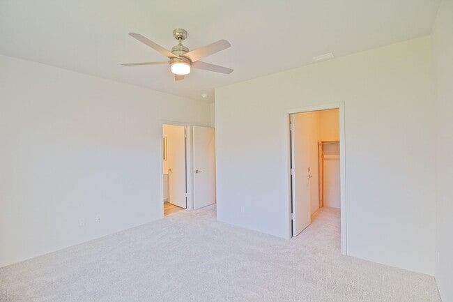 Building Photo - Ikena-Ho'opili/4 BD/2.5 BA/4 PK/ Available February 1