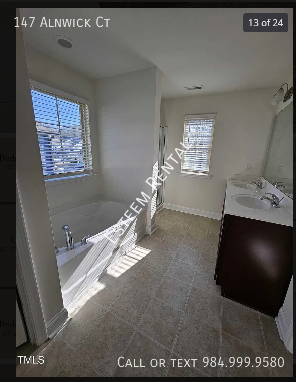 Building Photo - 147 Alnwick Ct