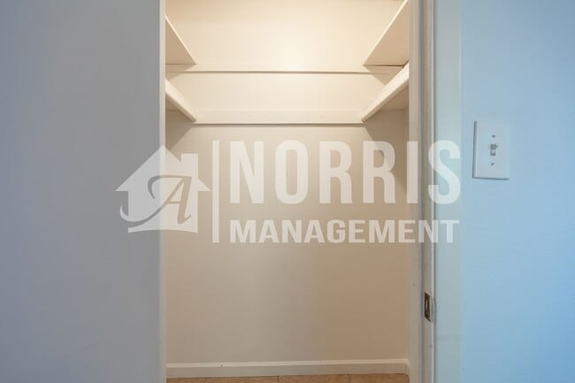 Building Photo - Great Location in Casa Grande!