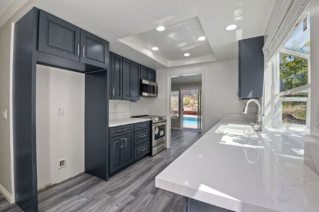 Building Photo - Single Story, Large Corner Lot with Pool p...