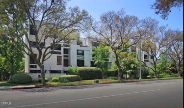Building Photo - 500 E Del Mar Blvd