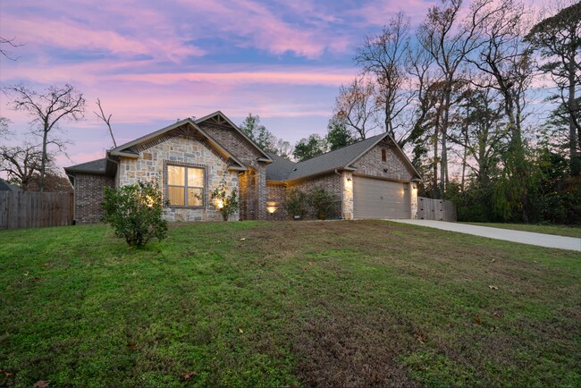Building Photo - Coming Soon! Stunning 3 Bedroom 2 Bath Rental Near Lake Palestine! Bullard ISD!
