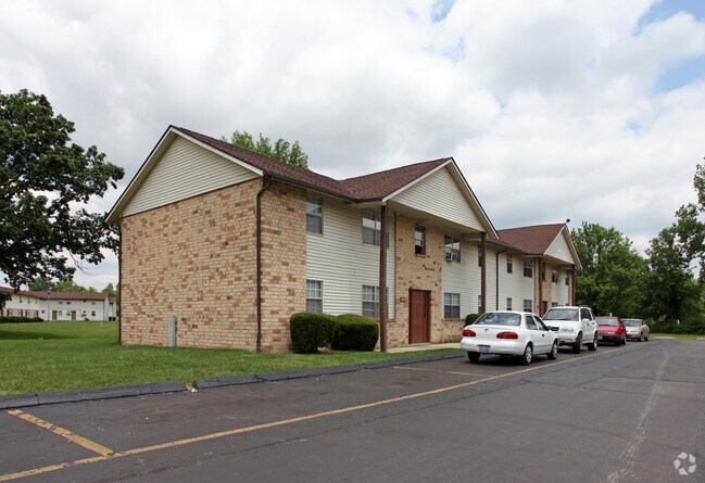 Primary Photo - Demorest Village South