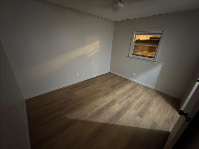 Building Photo - 3701 Martha Ct