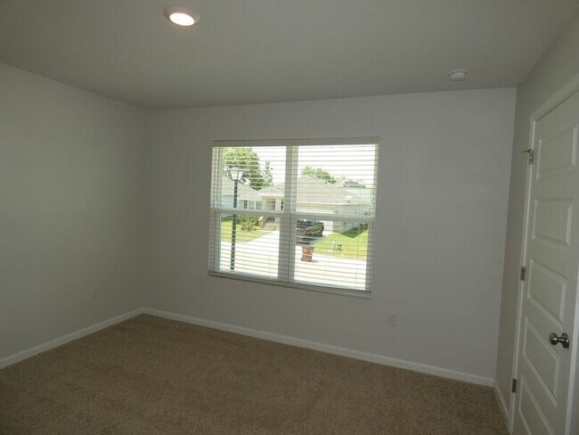 Building Photo - 5565 Galahad Trl
