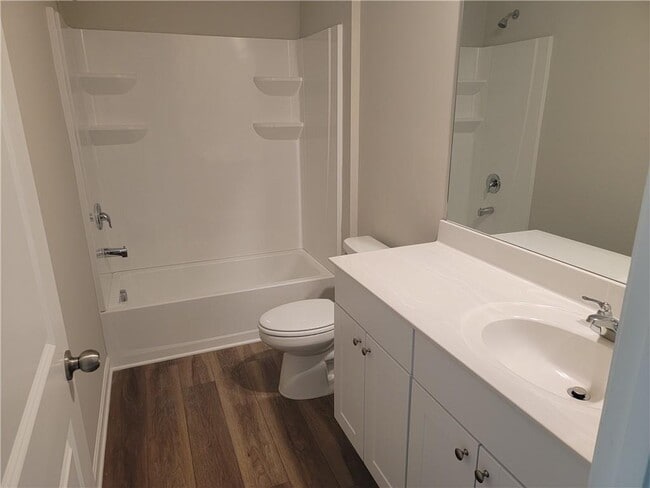 Building Photo - 4217 Waxwing St