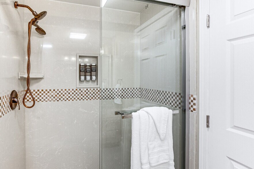 Building Photo - 1253 Hickerson Ct