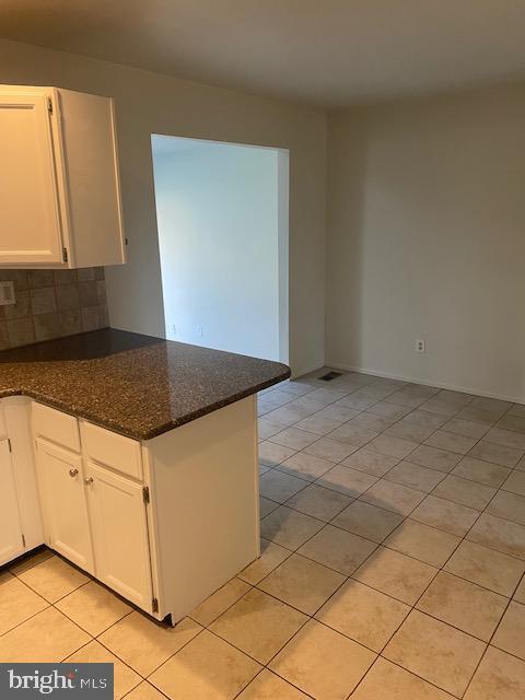 Building Photo - 1125 Cathedral Ln