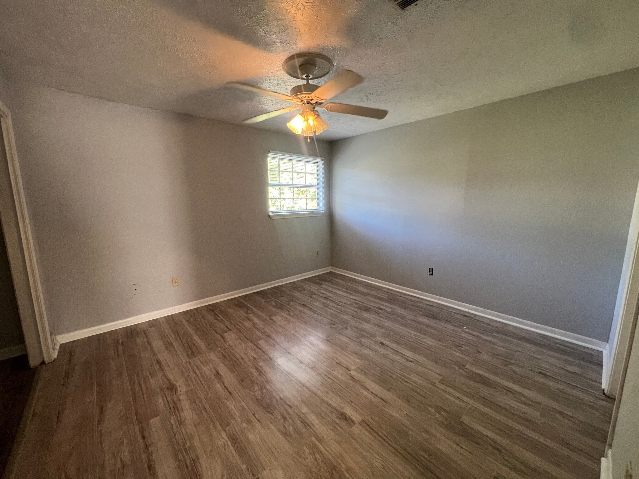Building Photo - 6259 Woodrun Pl