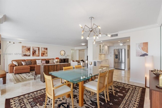 Building Photo - 2200 S Ocean Ln