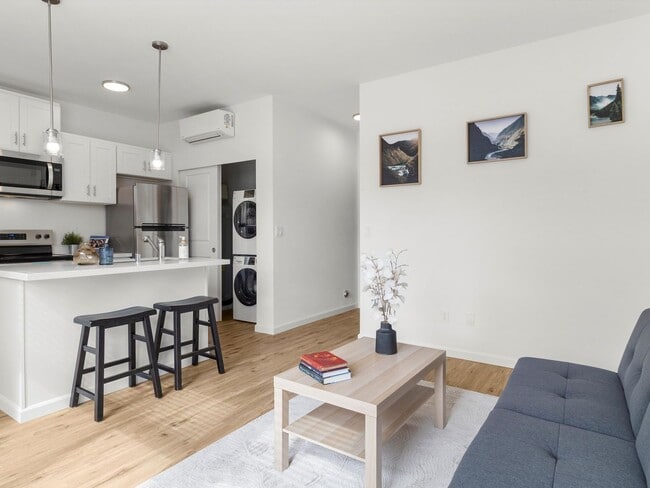 Building Photo - Brand New Construction 1 bed 1 Bath Availa...