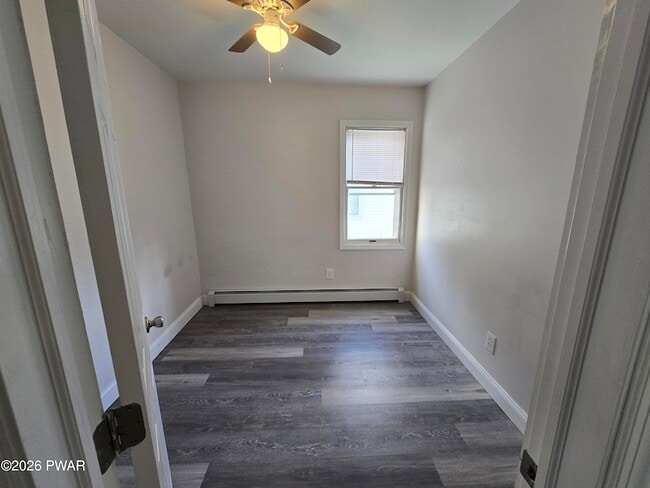 Building Photo - 37 Green St