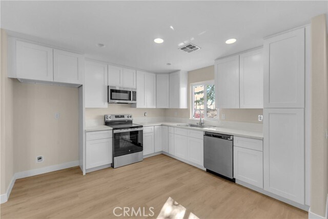 Building Photo - 1341 Beach Club Dr