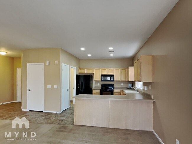 Building Photo - 44742 Portabello Rd